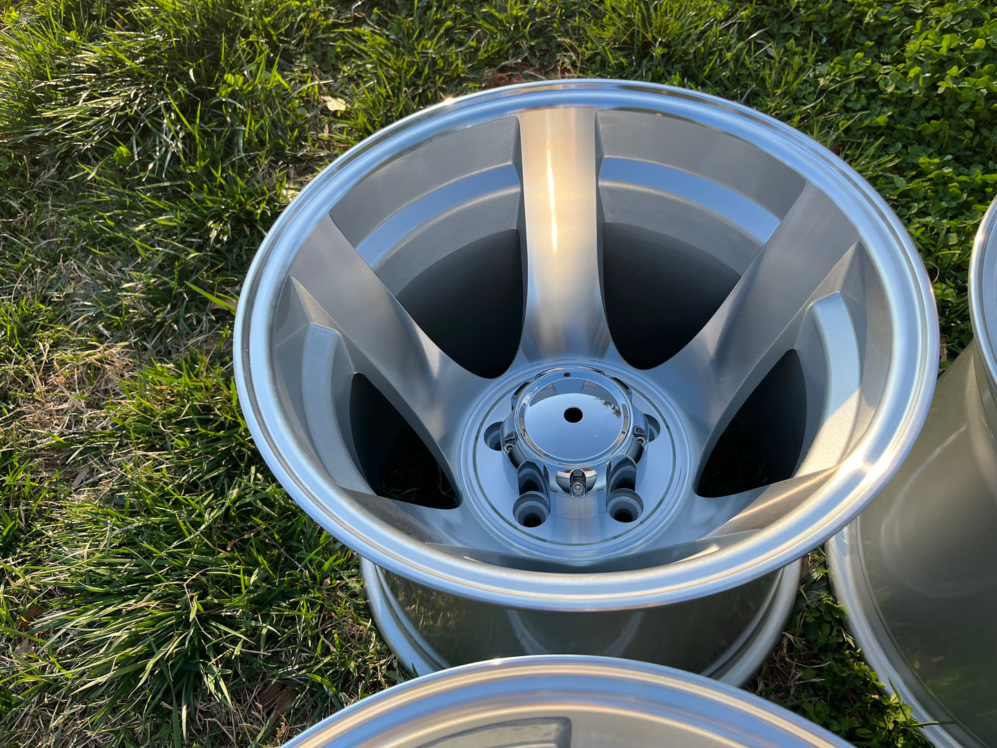 15x12 Aluminum wheels 5x5