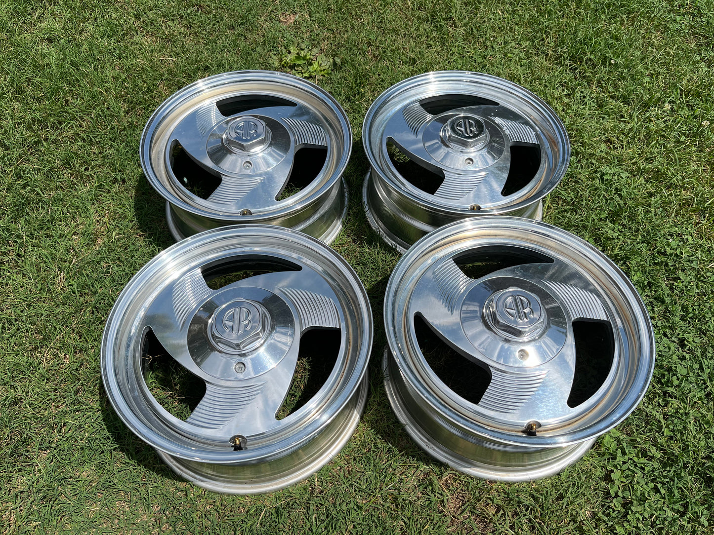 16” American Racing triple spoke wheels