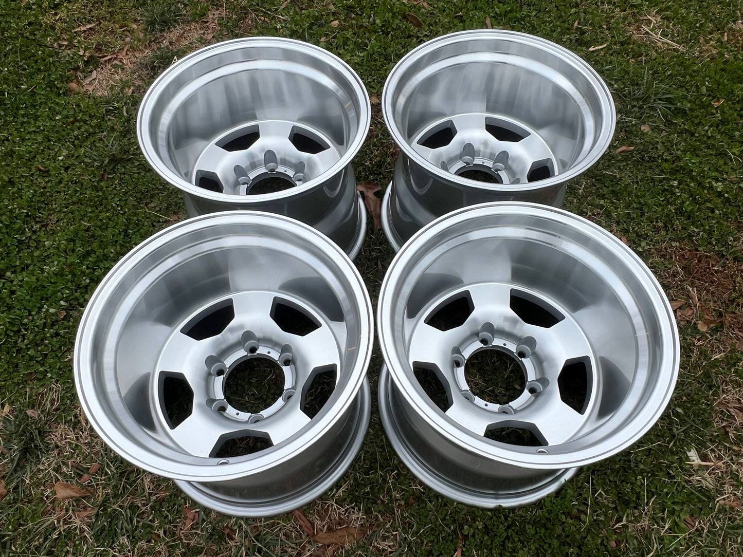 15x12 hammer style wheels