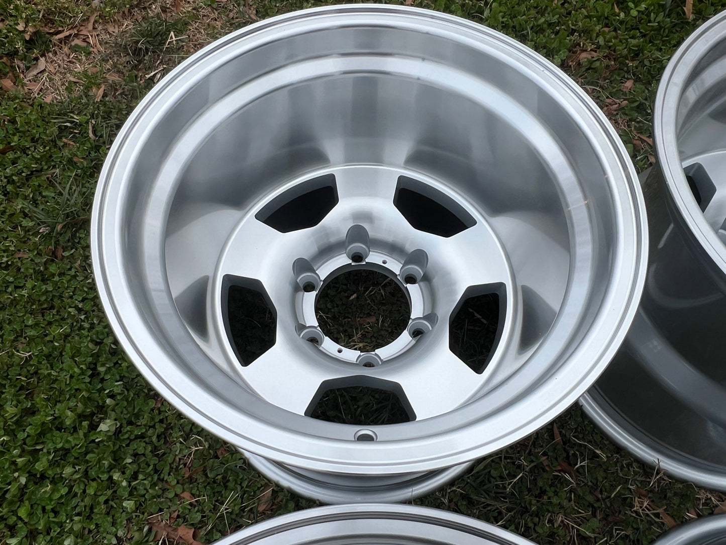 15x12 hammer style wheels
