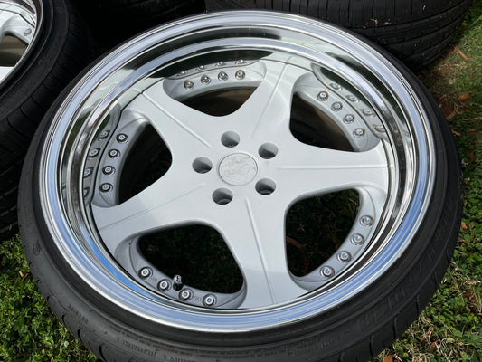 19” Leon Hardiritt Orden