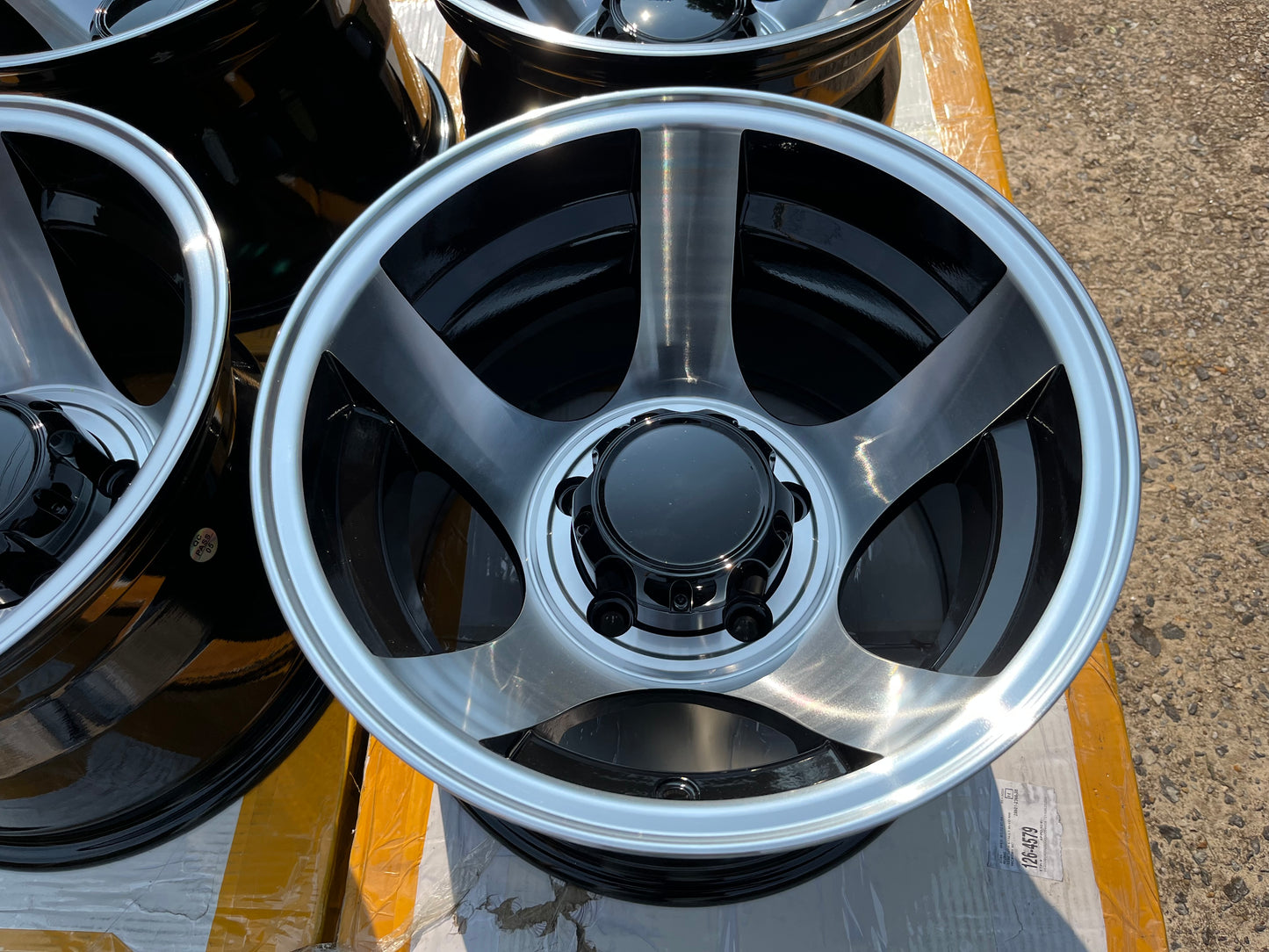 15” Aluminum wheels 5x5.5