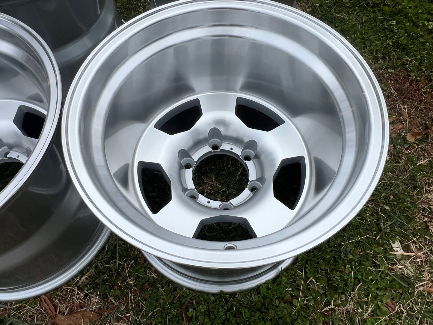 15x12 hammer style wheels